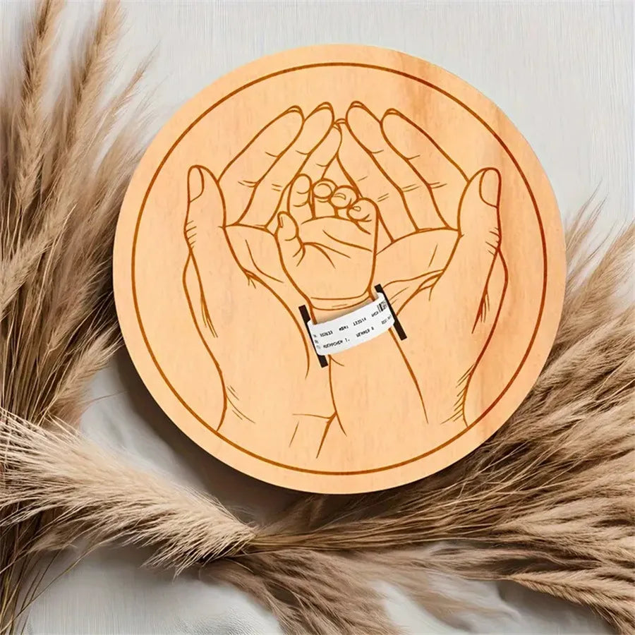 Cadeau personnalisé bébé – Support souvenir gravé